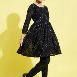 VASTRAMAY Girls Black Ethnic Motifs Embroidered Mirror Work Kurti with Churidar-picture-21