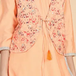 BAESD Girls Regular Gotta Patti Kurta With Trousers & Jacket image 4