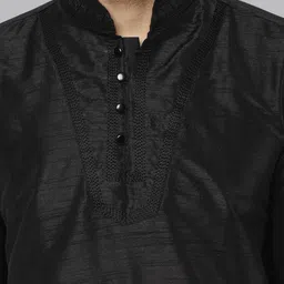 Moda Rapido Embroidered Mandarin Collar Thread Work Straight Kurta With Pyjamas image 4