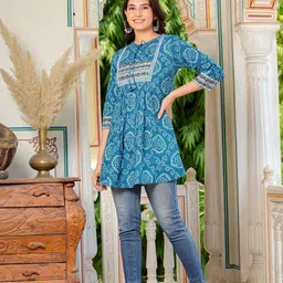 yash gallery Women Bandhani Pure Cotton A-line Kurta image 5
