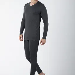 Force NXT V-Neck Cotton Thermal Set image 2