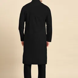 TheEthnic.Co Mandarin Collar Pure Cotton Straight Kurta with Pyjamas image 4