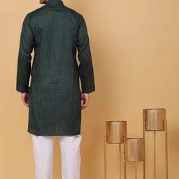 KRAFT INDIA Striped Mandarin Collar Straight Kurta with Pyjamas image 4