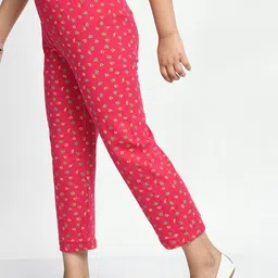 BAESD Girls Pack Of 4 Conversational Printed Pure Cotton Lounge Pants image 5