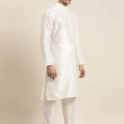 SOJANYA Men Off White Kurta with Churidar & Nehru Jacket image 3