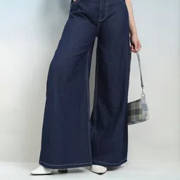 tokyo talkies Women Flared Mid Rise Blue Jeans-picture-39