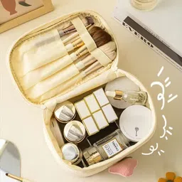 laroiche Women White Cosmetic Bag image 5