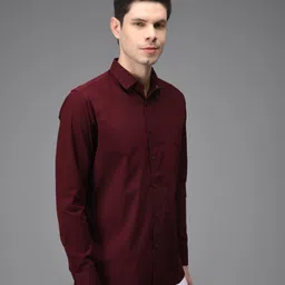 kibit Men Slim Fit Solid Slim Collar Casual Shirt image 5