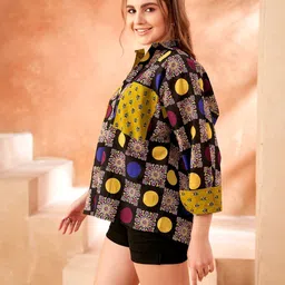 kaftanize Women Oversized Fit Geometric Print Button Down Collar Casual Shirt image 3