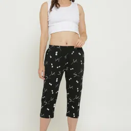 the daspr nation Women Black Capri image 2