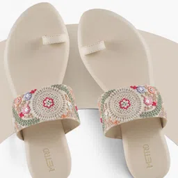metro Women Flats Sandal-picture-32