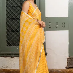 mirchi fashion Printed, Striped Leheria Chiffon, Georgette Saree image 4