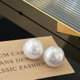 Krelin Circular Artificial Beads Studs Earrings image 1