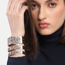 DressBerry Gold-Toned Gold-Plated Cuff Bracelet image 4