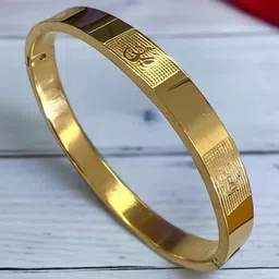 MYKI Women Cubic Zirconia Gold-Plated Kada Bracelet image 2