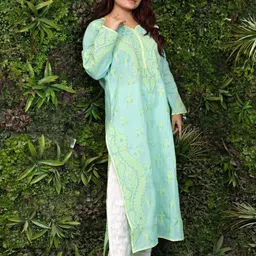 chikirpolo Women Embroidered Cotton Blend Straight Kurta image 1