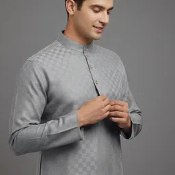 tibra collection Men Solid Cotton Blend Straight Kurta image 4