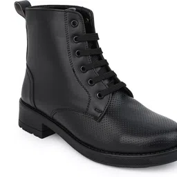roadster Casual Boots For Women image 2