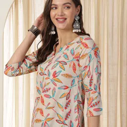 ethnicbasket Women Printed Cotton Blend Tunic Kurta image 4