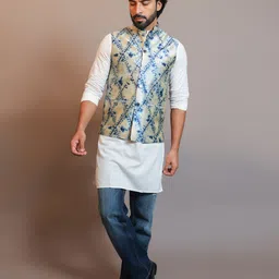 deific Floral Print Men Waistcoat image 5