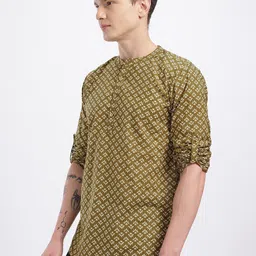 anouk rustic Men Floral Print Cotton Blend Straight Kurta image 5