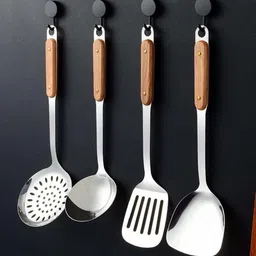 hexoniq Stainless Steel Long Soup Ladle, Professional Kitchen Serving Spoons with Wooden Handle, Large Serving Ladle Chef Spoon for Cheese Soup, Chili, Gravy, Salad Dressing or Other Foods Kitchen Tool Set image 4