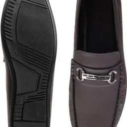 thivim Loafers For Men image 5