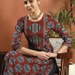 kirnya Viscose Rayon Stitched Anarkali Gown image 5