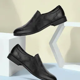 woodland Slip On For Men image 1