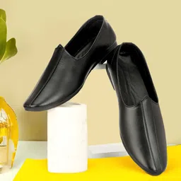 von huette Slip On For Men-picture-12