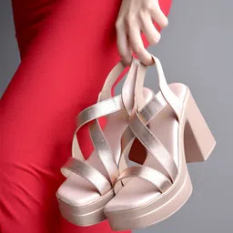 shoetopia Women Heels Sandal image 4