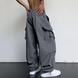 studshirt Men Solid Grey Track Pants image 3