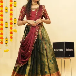payu Self Design Semi Stitched Lehenga Choli image 1