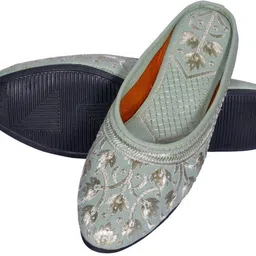 handi kalah Designer Faux Leather Women’s Traditional Jutti Party Wear For Women image 2