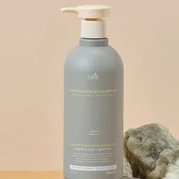 Lador Anti Dandruff Shampoo With Climbazole - 530 ml-picture-48