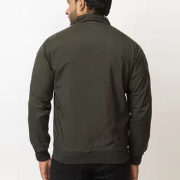 TWEUNBOY Solid Men Wind Cheater image 2