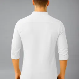 vashuqi Men Solid Cotton Blend Straight Kurta image 2