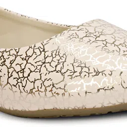 Tryfeet Stylish Fancy Ethnic Bellies For Women image 5