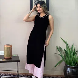 santoliya Women Embroidered Cotton Rayon Flared Kurta-picture-10