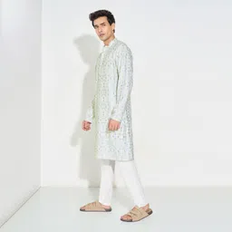indus route by pantaloons Men Printed Cotton Blend Straight Kurta image 3