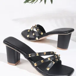 Try Me Embellished Ethnic Block Pumps-picture-18