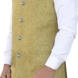 aljaami Solid Men Waistcoat image 3