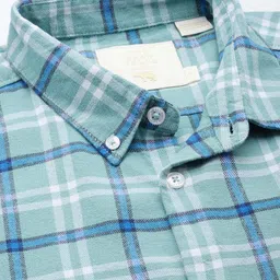 the bear house Men Slim Fit Checkered Button Down Collar Casual Shirt image 2