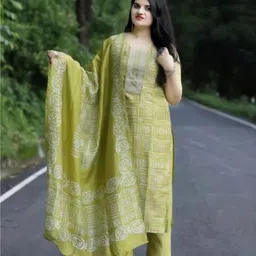 irtada Floral Print Kurta, Palazzo & Dupatta Set image 1