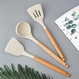 jiyancreation Non-Stick Cooking Pans Spatulas with Wooden Handle Non-Stick Spatula image 2
