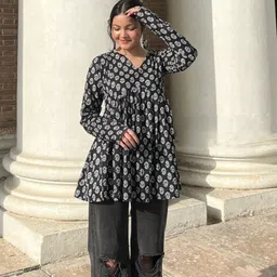 tanu creation Casual Regular Sleeves Ethnic Motifs Women Black, White Top image 4