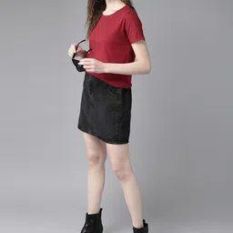 roadster Pack of 2 Women Solid Round Neck Pure Cotton Red T-Shirt image 4