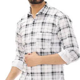 tanip Men Slim Fit Checkered Spread Collar Casual Shirt-picture-27