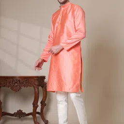 adhirajan Men Solid Cotton Silk Straight Kurta image 5