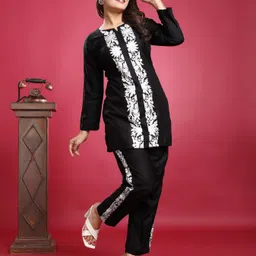 wearial Top Pant Co-ords Set image 4